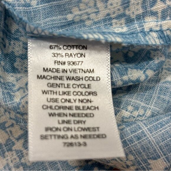 NWT ANA Sleeveless Top Blue Floral Small - Picture 5 of 6